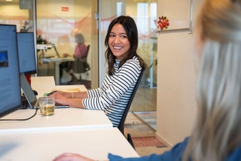 aan het werk op kantoor