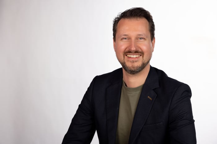 1714049360-chris-geerstma