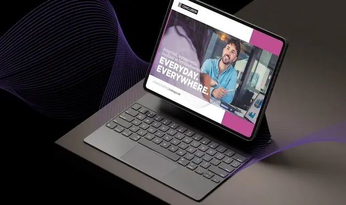 laptop met daarop de code of conduct