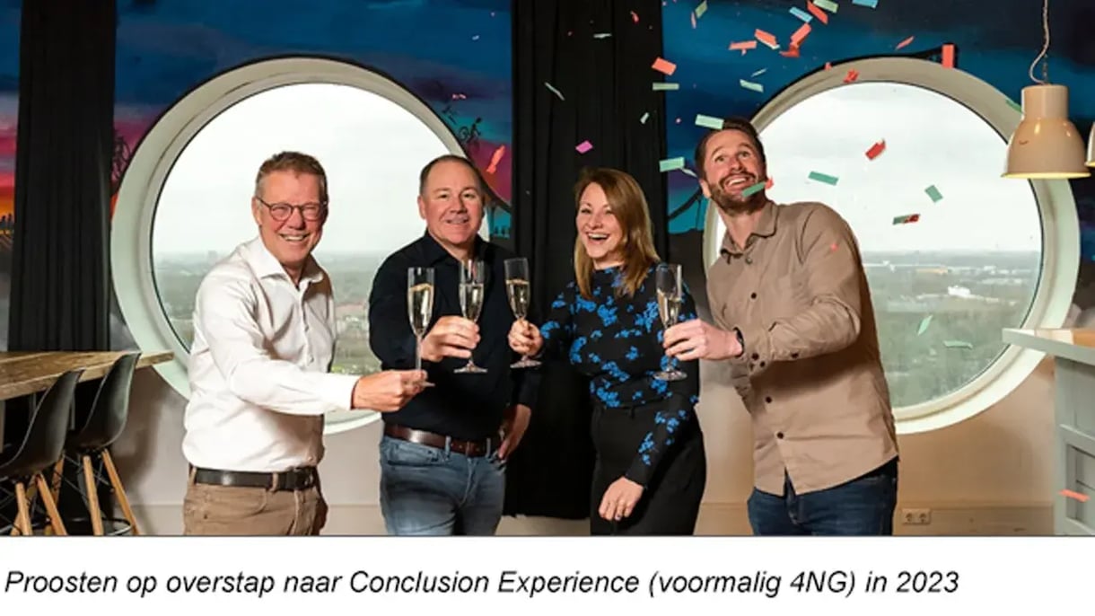 Conclusion en Bright Alley collegas proosten hun merger