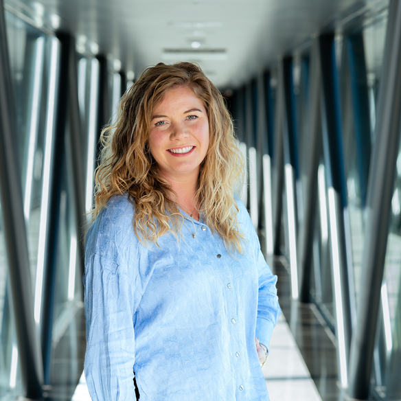 Leonie van Dinteren, consultant
