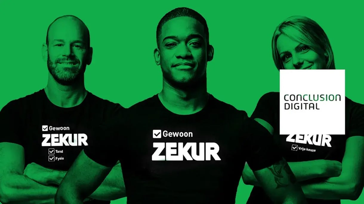 Drie mensen met een Zekur shirt