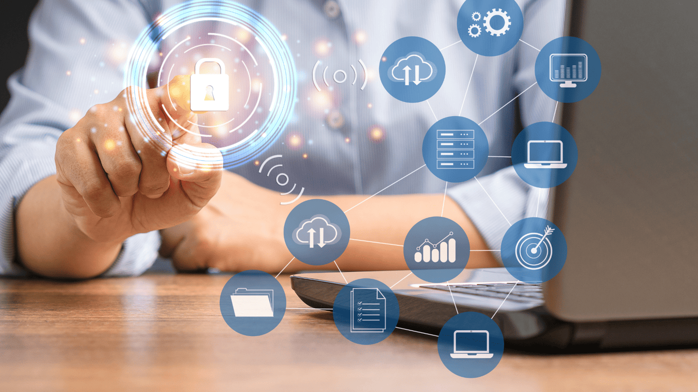 Stock foto van een man op een computer