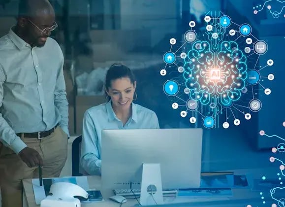 Twee mensen gebruiken een AI tool