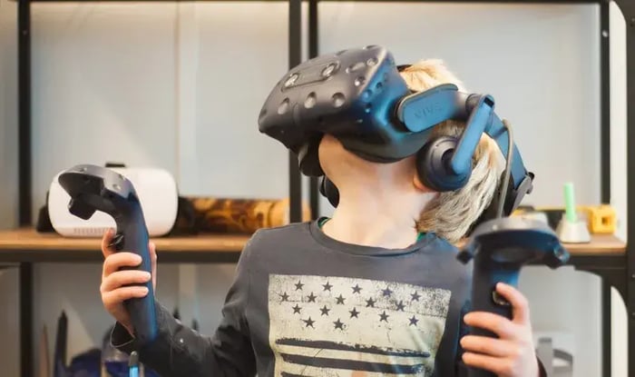 Virtual and augmented reality