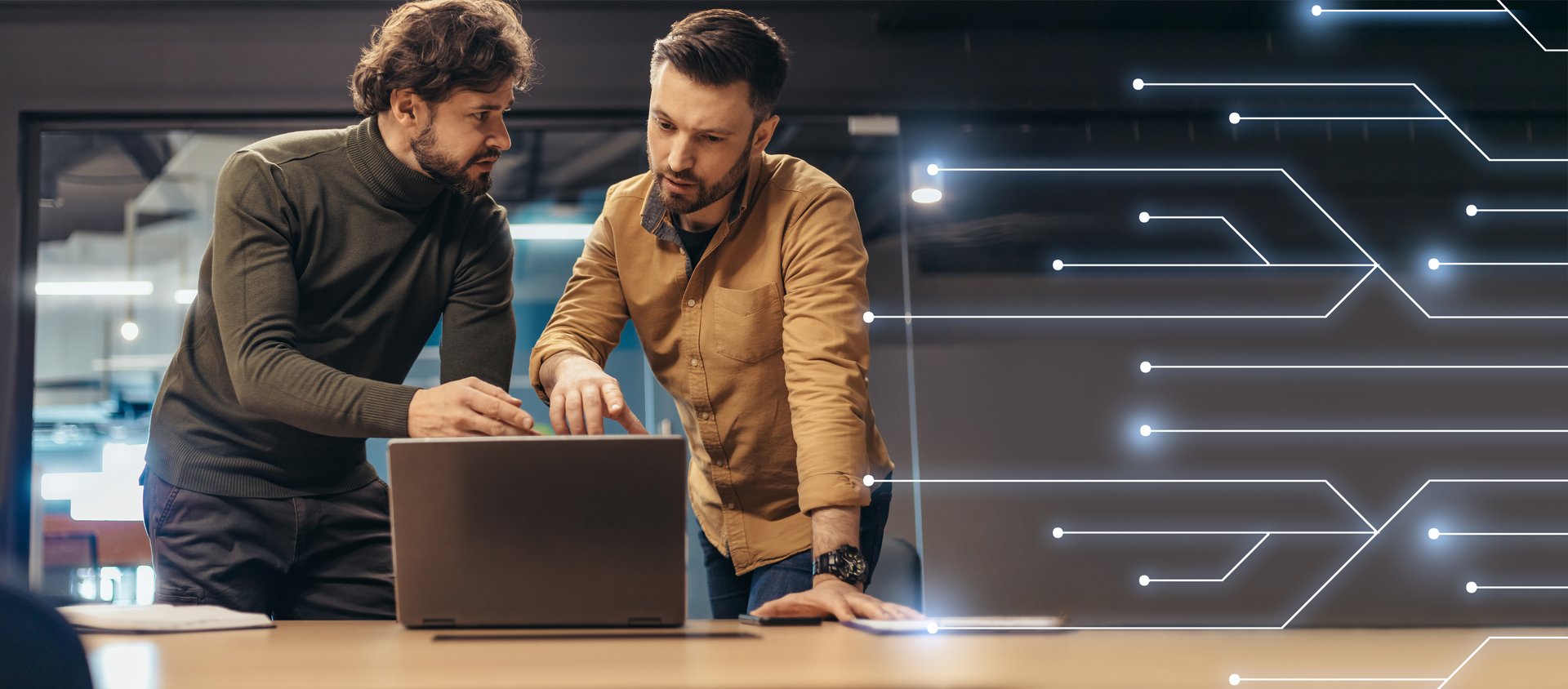 businessmen-casual-with-laptop-talk-about-work-creating