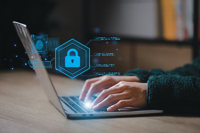 cybersecurity-privacy-protect-data (1)