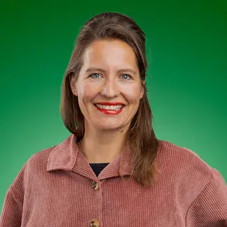 1700224805-foto-kirsten_cropped