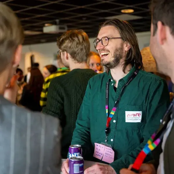 Foto van lachende man